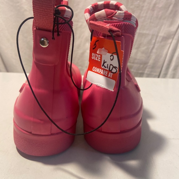 Hunter pink rubber girls boots size 5 NWT - Picture 3 of 6